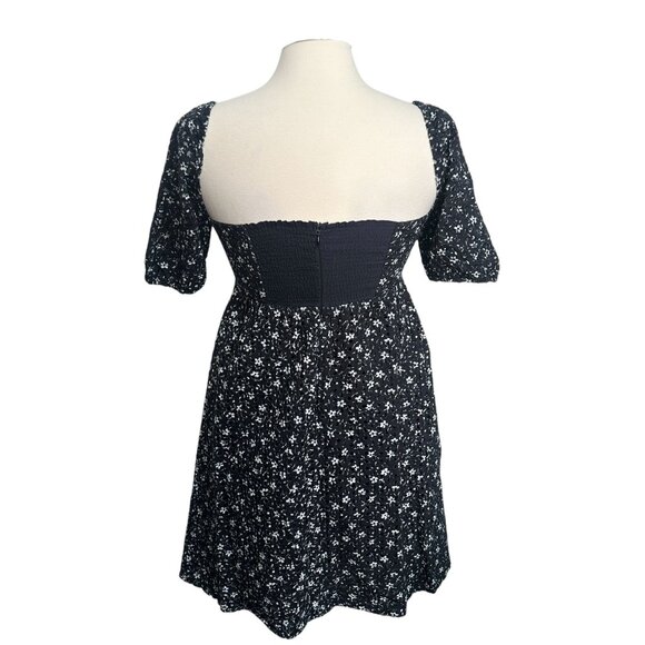 Anthro Maeve Size 4 Navy White Floral Eyelet Lace Puff Sleeve A-Line Mini Dress - Picture 3 of 10